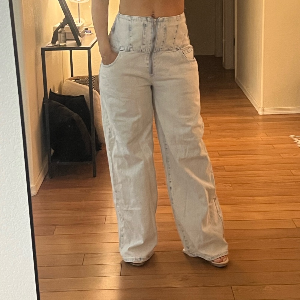 WIDE LEG JEANS NEW WITH TAGS